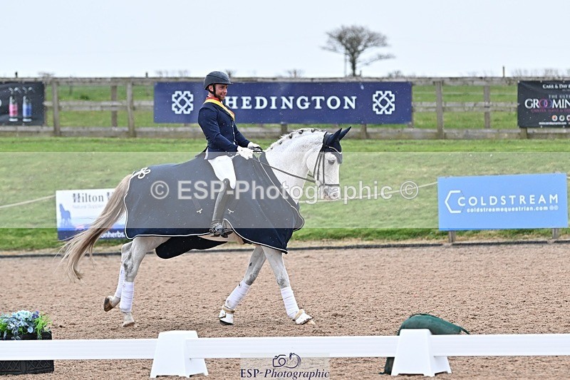 250403-171645-03500 - Cls 5 Medium Presentations