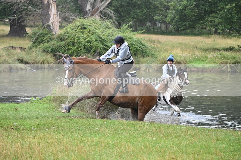 WJ7_8912 - Time at Water 11:53 to 12:23