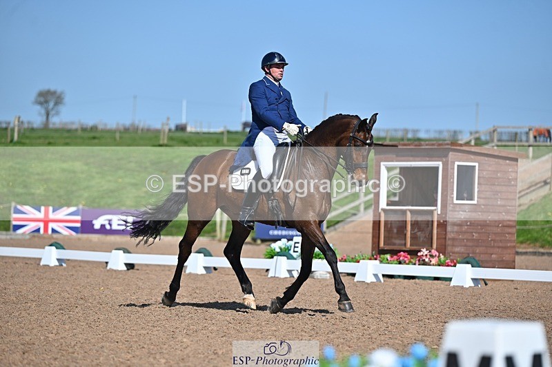 250405-135604-10990 - 171-Jonny.Clarke-West-Goomong.Zinfandel