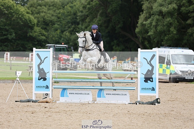 240711-124457-27271 - Cls 122 1.10m Amateur Quali