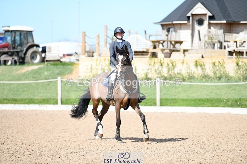 250328-131503-01183 - Cls 3 Snr Foxhunter