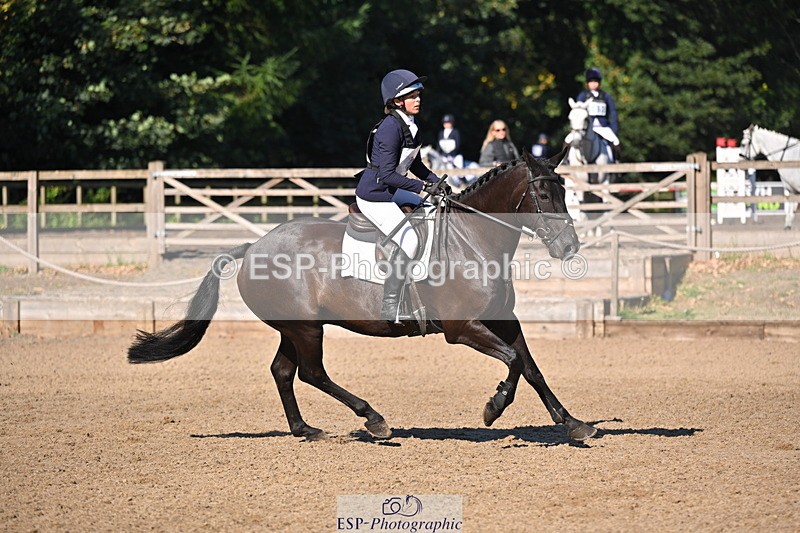 250802A-092145-00040 - A-002-Hannah.Cliffe-RV.OLIE