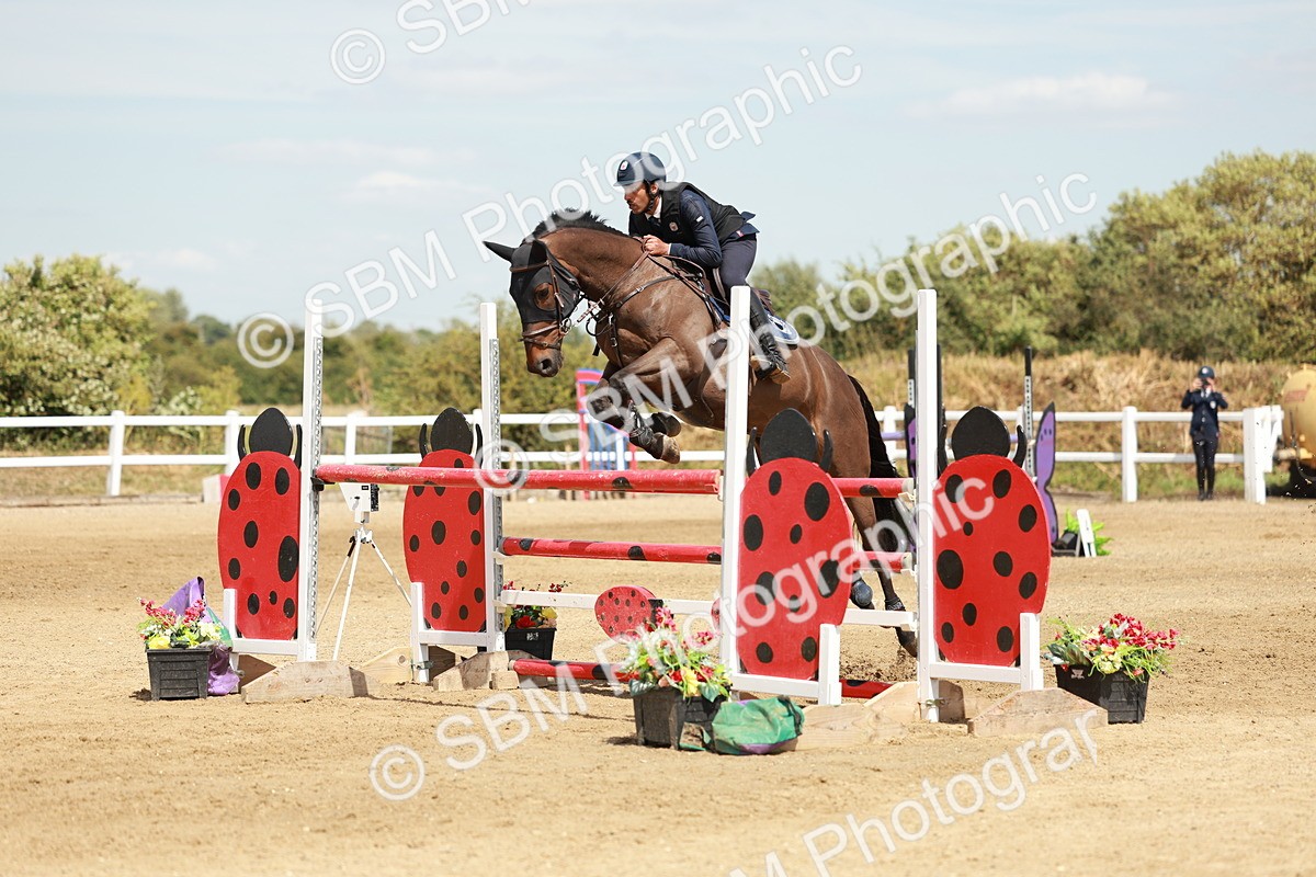 SBM_007810 - Class 4 - Senior Foxhunter - 1.20m Open