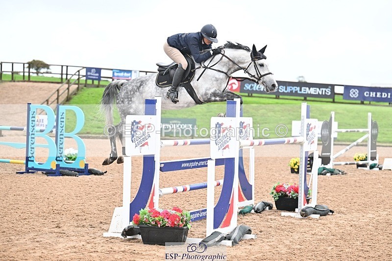 251003-134325-01193 - Cls 3 Foxhunter and 1.20m
