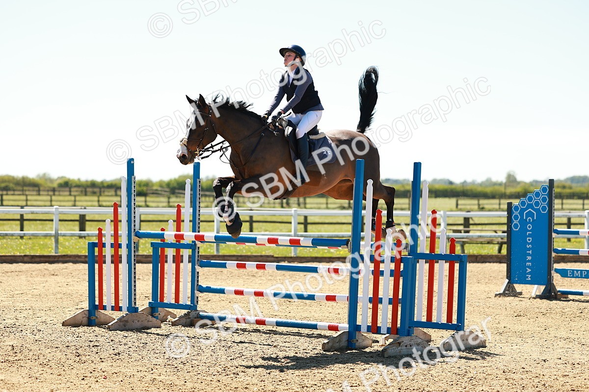 SBM_001138 - Class 4 - Senior Newcomers 1.10m