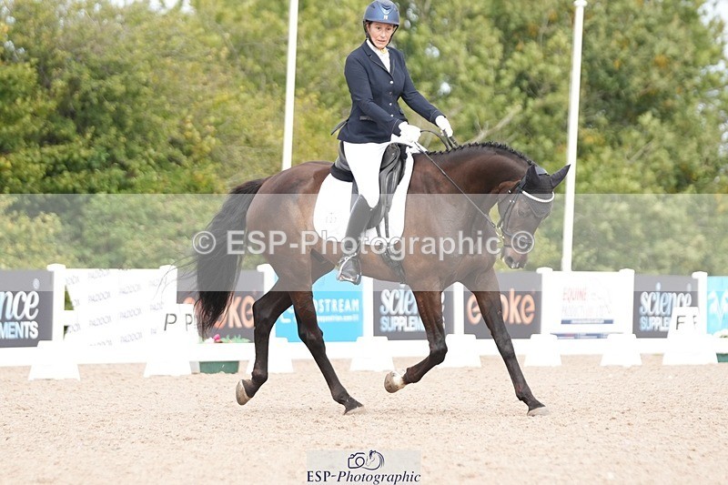 250906-112956-02009 - 027-Amanda.KingInvincible