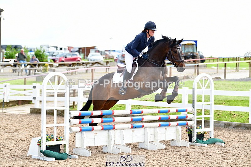 240526A-093612-07120 - Cls 32 British Novice and 90cm Open