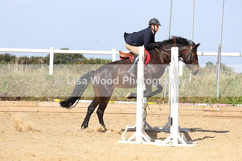 3E7A1188 - Class 7: 70cm Senior