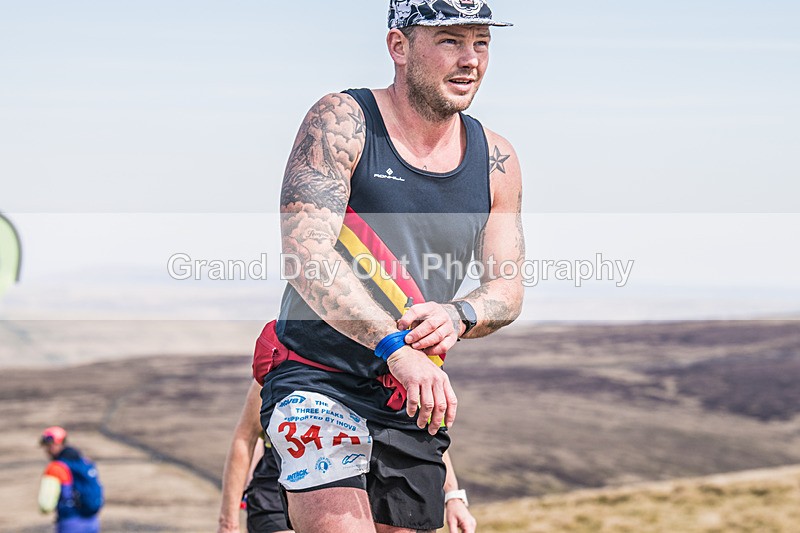 Pen-Y-Ghent-1342 - The 3 Peaks Race Saturday 25th April 2026 - Pen Y Ghent