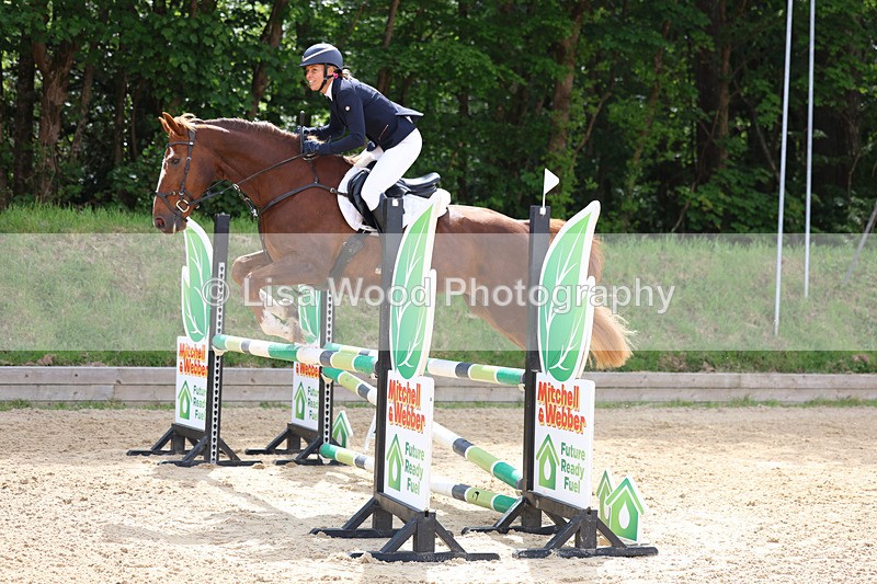 3E7A8792 - Class 4: Senior British Novice/90cm open
