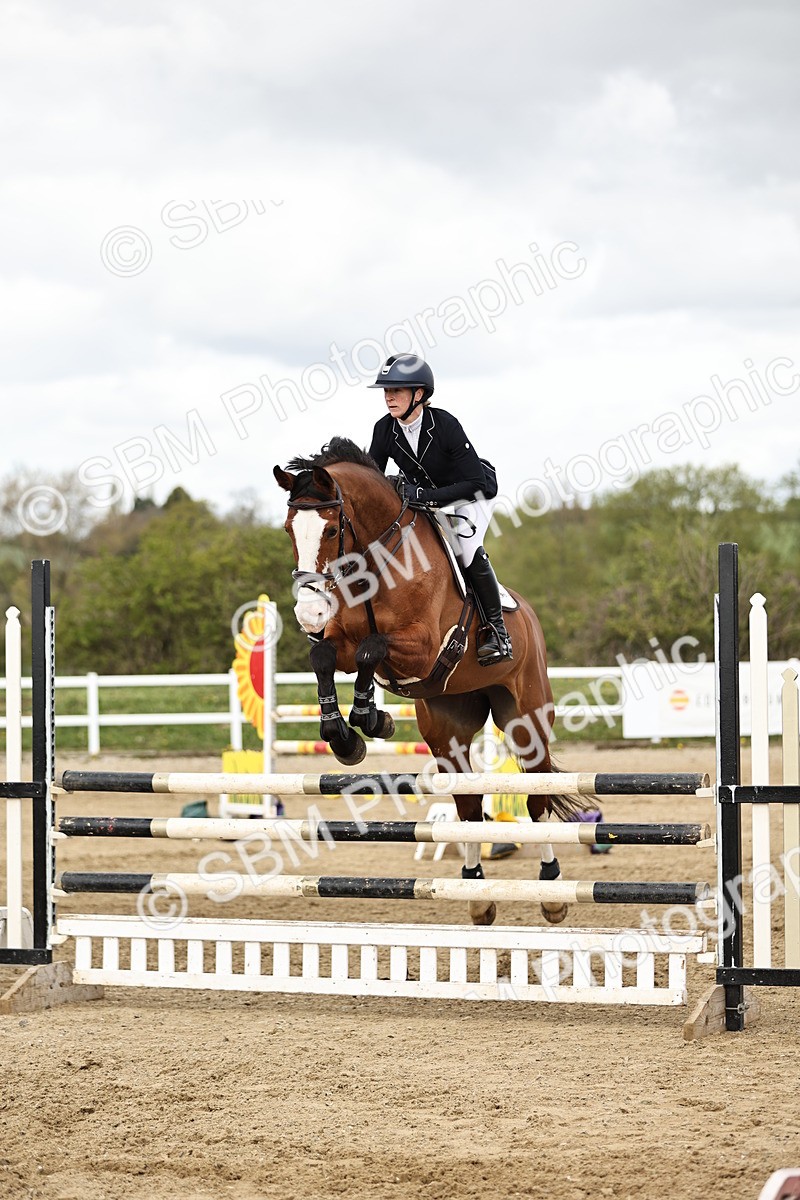 SBM_001330 - Class 4 - Senior Newcomers - 1.10m
