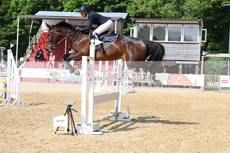 3E7A1340 - Class 14: Senior 1.15m Open