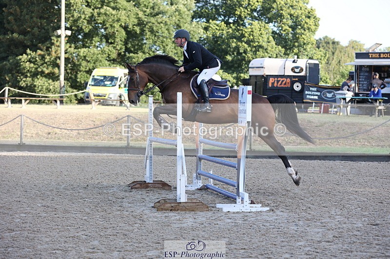 250831A-080253-08545 - Cls 40 Snr Newcomers