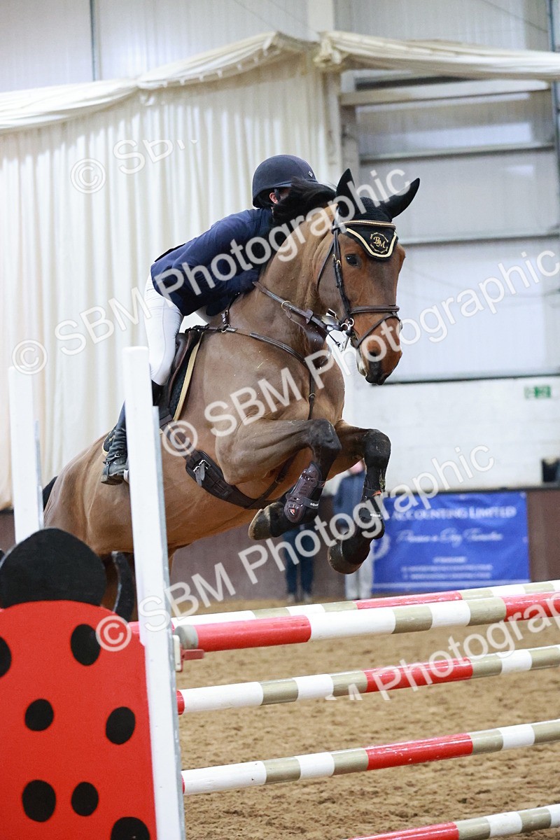 SBM_001239 - Class 4 - Senior Newcomers - 1.10m