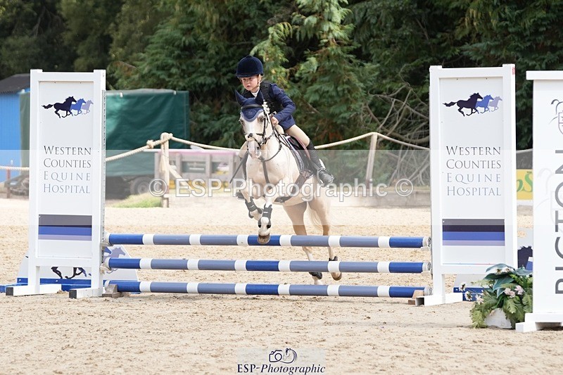 250821A-114100-15160 - WC Round 2 11.00 to 12.00