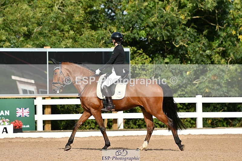 250906-093000-00357 - 040-Rianne.FultonSunset.Mojito