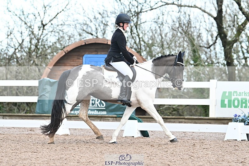 240218A-104927-05706 - 241-Looby.Marsden-Essentially.Small.Change