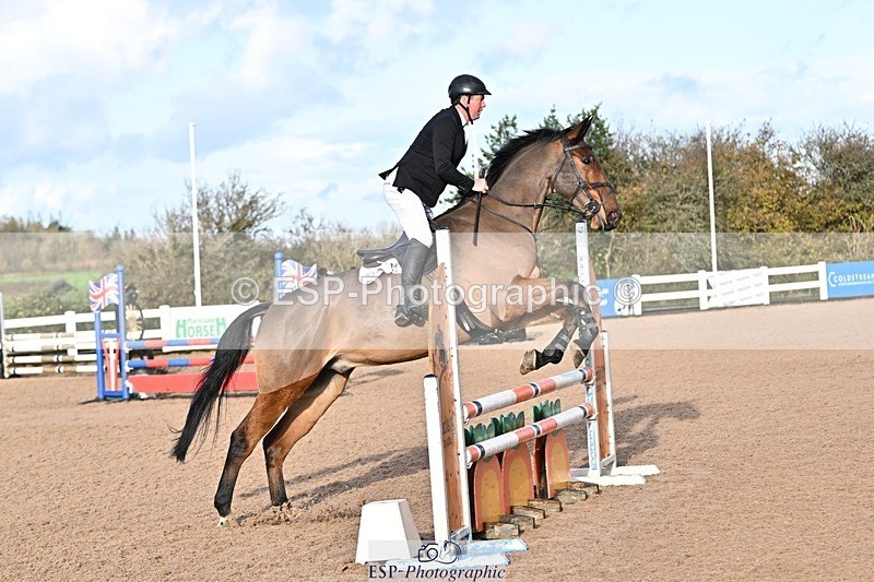 241120X-094633-00024 - Cls 01A&B Snr Brit Nov & 90 Open