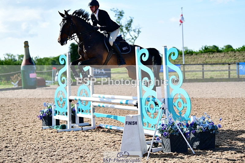 240525A-093255-04801 - Cls 21 British Novice and 90cm Open