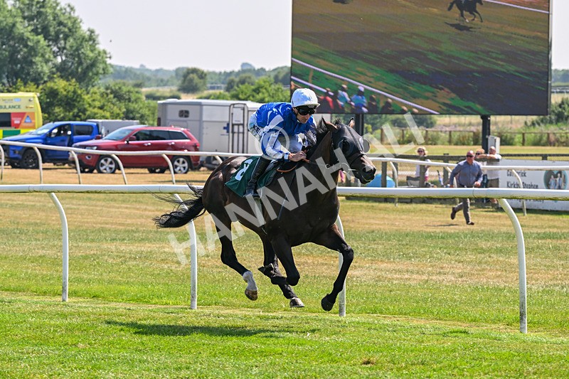 150726-Race 2-South West-2960 - Race 2 14.40pm EBF Restricted Novice Stakes