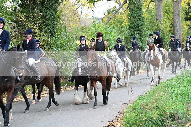 WJ7_7338 - Walk Home..