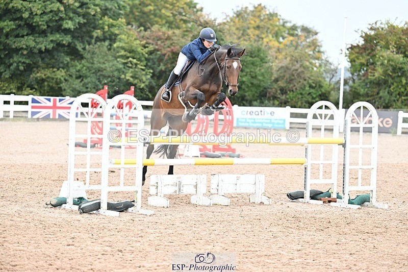 250917-132906-00681 - Cls 4 Newcomers and 1.10m Open