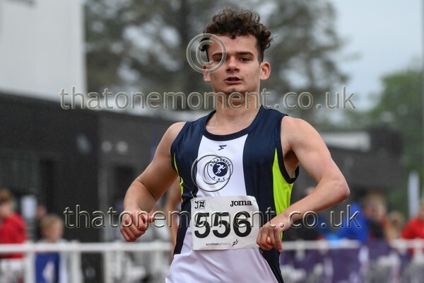 ComMast25-929399 - Track Male Set One