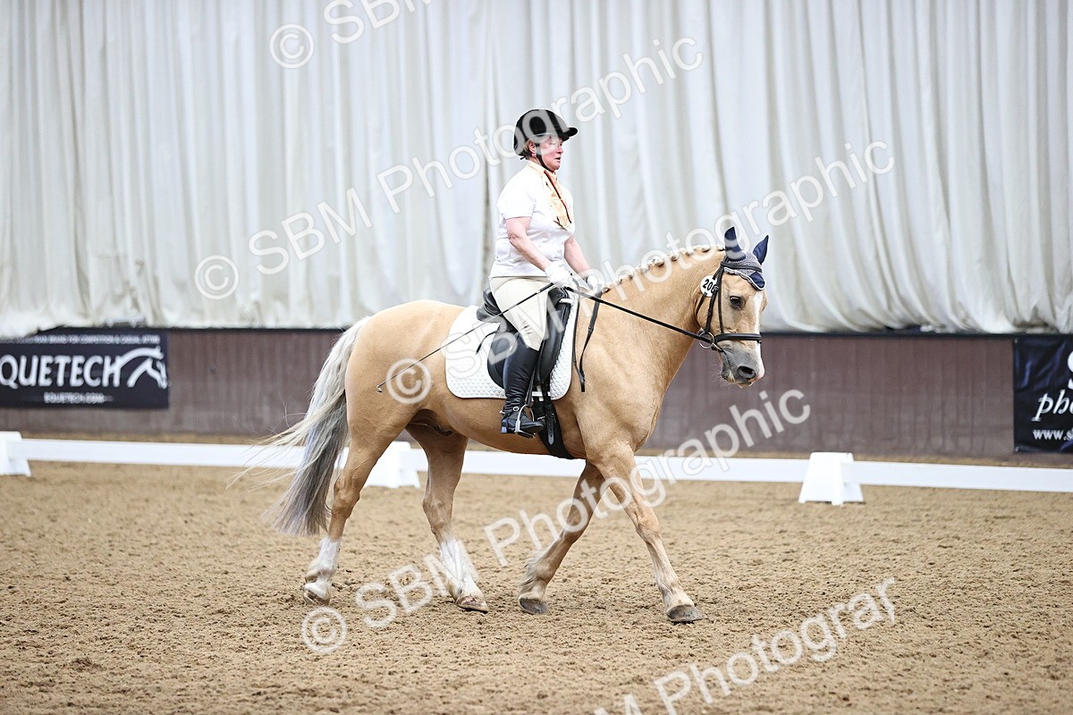 SBM_003112 - Novice 4 - 14.47-16.34