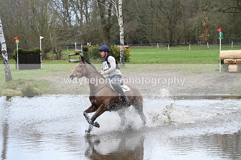 WJ7_7317 - Time 15:11 to 15:25