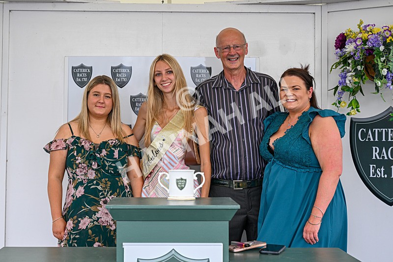 040826-Race 4-Miss Rainbow-3433 - Race 4 15.45pm Hannah Blanchard 21st Birthday Handicap