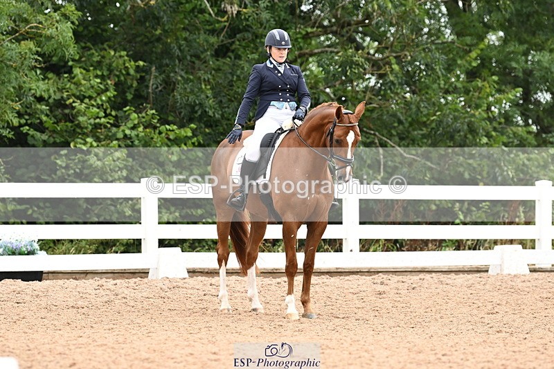 240815A-114658-00854 - 159-Verity.Perry-Bianchi