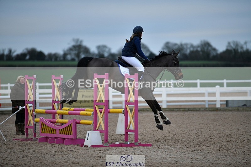 240112A-085613-00003 - Cls 1 Clear Round