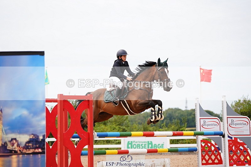 240803A-140716-08398 - Cls 38 1.05m Amateur Qualifier