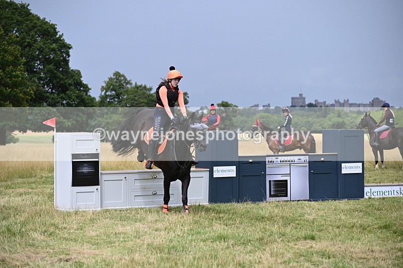 WJ6_5137 - Time at Jump 13:35 to 14:42