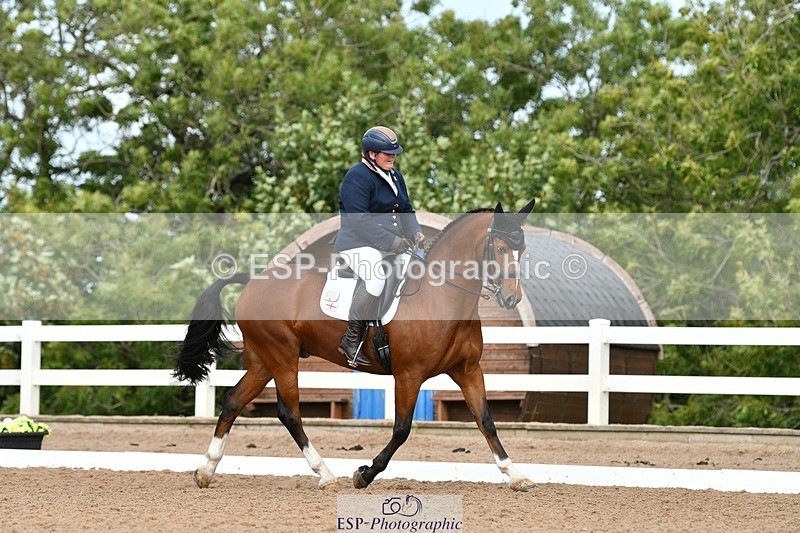 250906-112053-00972 - 041-Victoria.BradfordKenniford.flash.dancer