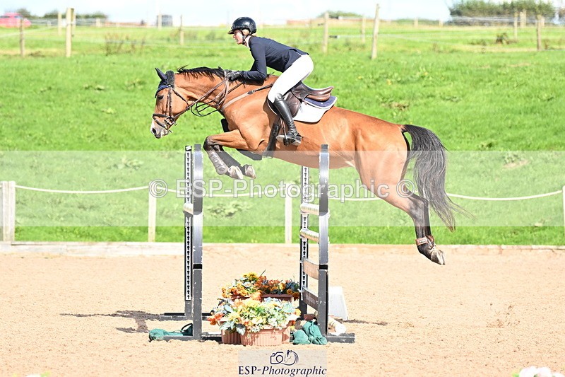 240913A-141408-04658 - Cls 16 Snr 1.20m Open