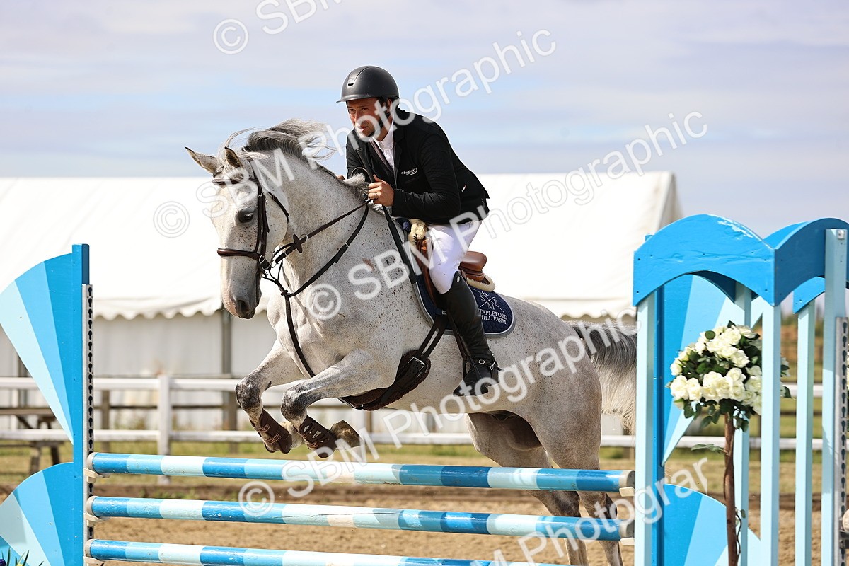 SBM_009351 - Class 7 - Senior Discovery - 1.00m Open