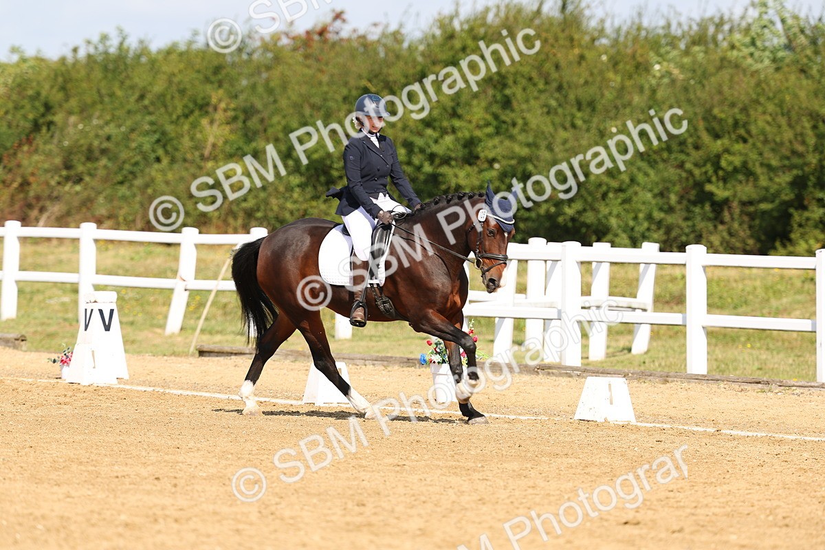 SBM_011598 - Class 1 - Prelim 19 - 10.50-11.46