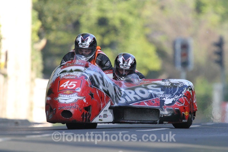 IMG_5570 - Thursday Practice - TT 2013 Side Car