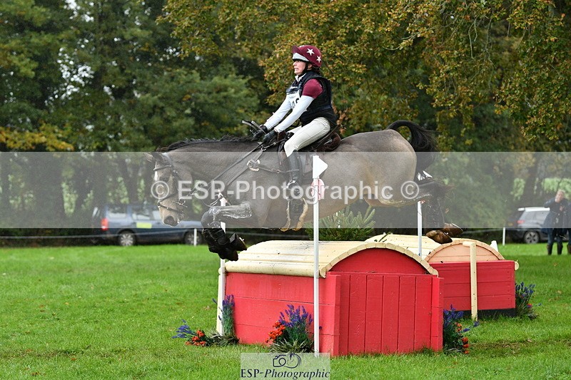 251025A-102200-17306 - D-345-Neve.Webber