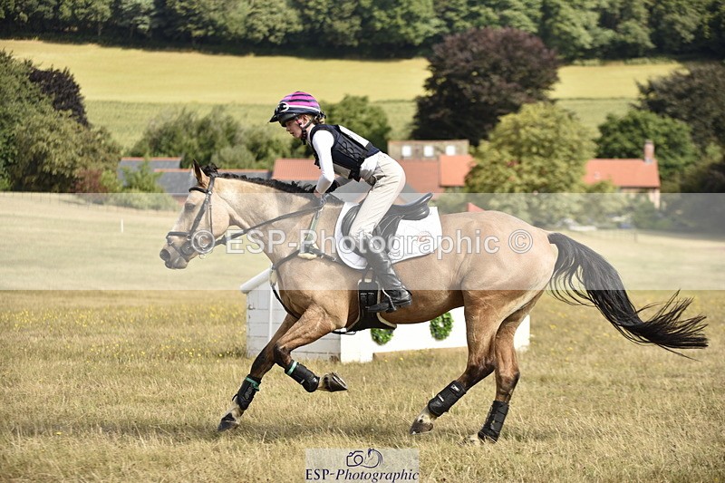 250802A-103814-01159 - A-008-Sophia.Vestey-BURDAL.DUKE