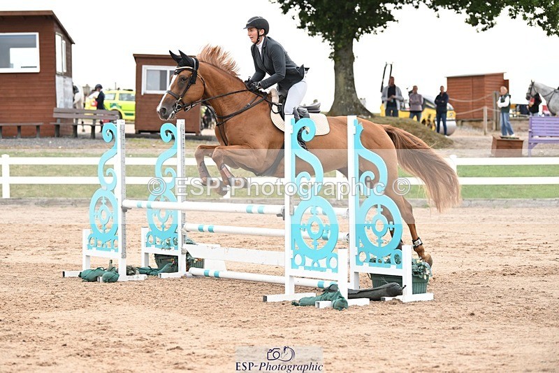 250727-092405-08800 - Cls 31 British Novice and 90cm