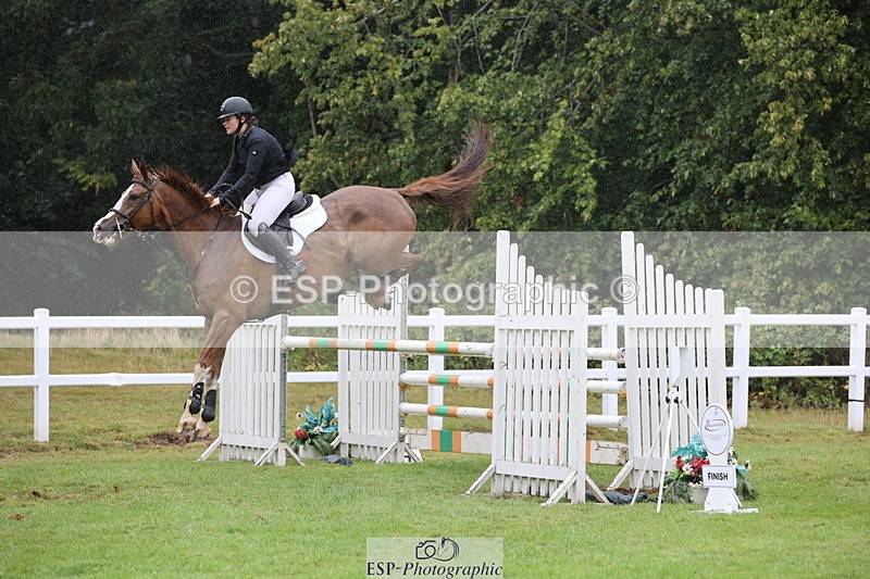 250830A-134322-06770 - Cls 16 Snr Newcomers and 1.10m Open