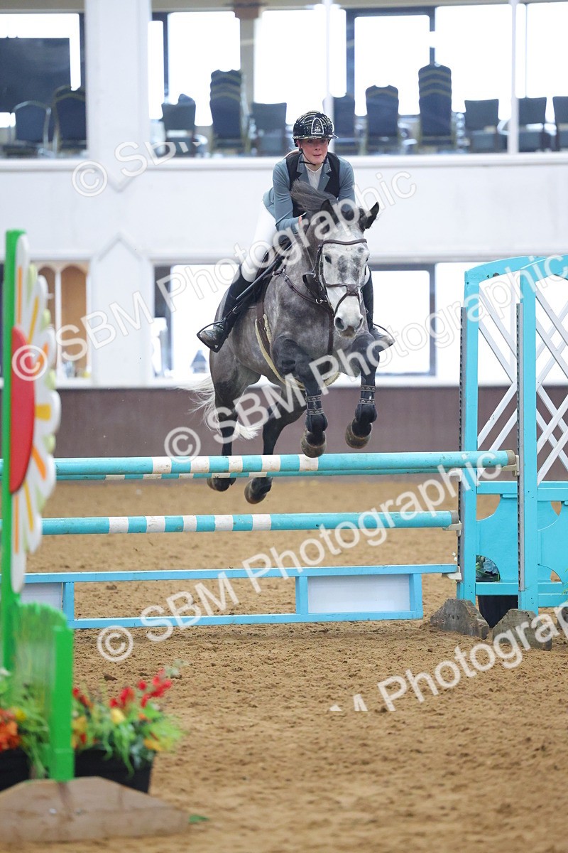 SBM_008505 - Class 21 - Nupafeed Supplements Senior Discovery/ 1m Open - First Round (1.00m)