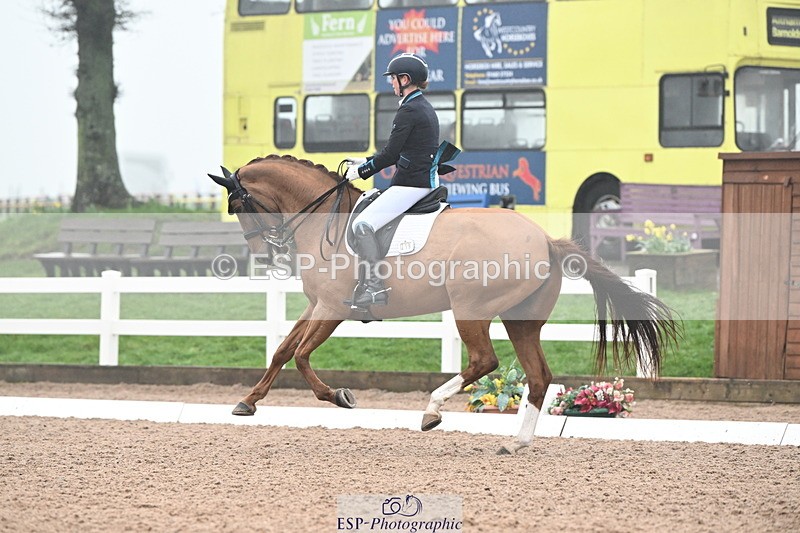 240217A-144709-03707 - 219-Jessica.Davies-Kadanz.II