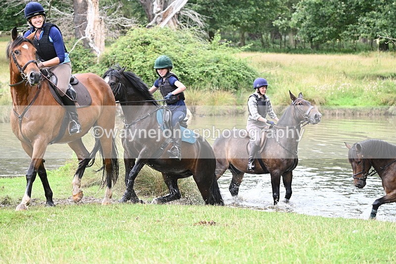 WJ7_2864 - Time at Water 11:37 to 12:13