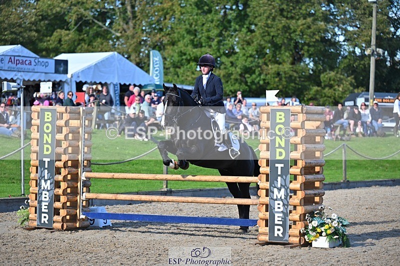 241027-123629-17359 - 452-Eleanor.Blewitt-CARRY.ON.PRINCESS