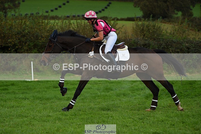 231022-131714-28410 - 312-HALVANNA.THE.LAST.SONG-Holly.Horton-XC