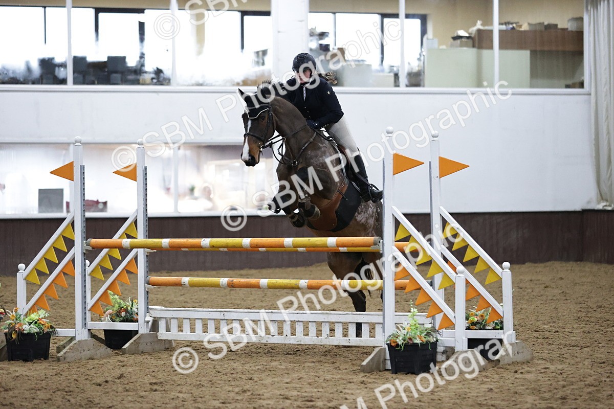 SBM_001139 - Class 4 - Senior Newcomers/ 1.10m Open