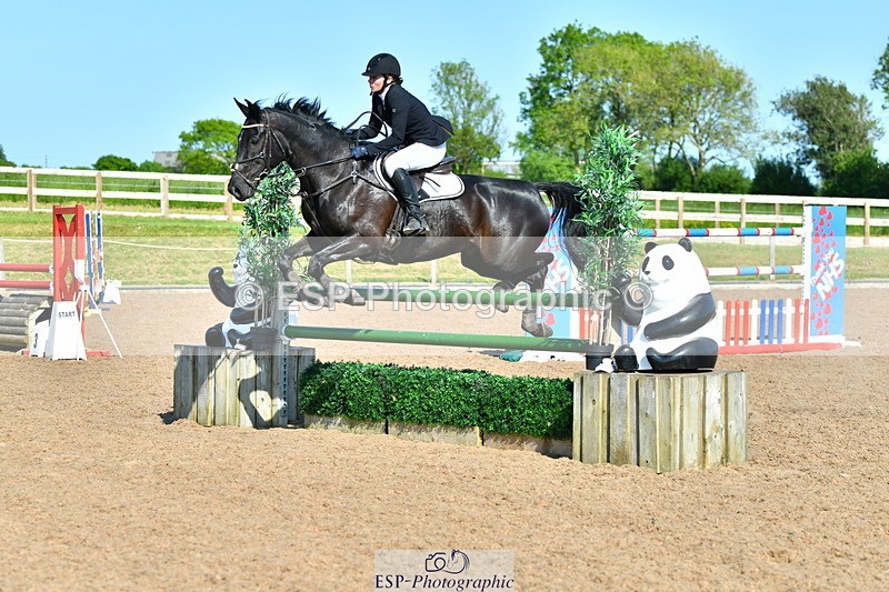 230527A-170145-05458 - Cls 20 Chard 1.10m Speed Derby